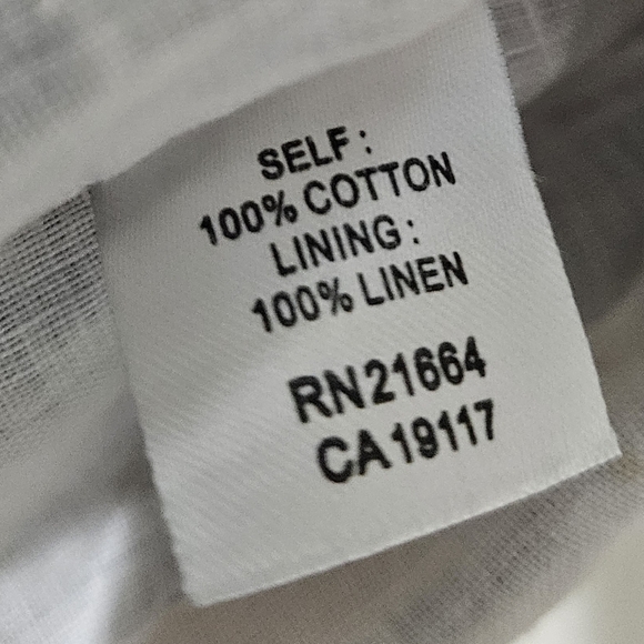 Paperwhite Eyelet Blazer - Picture 3 of 5